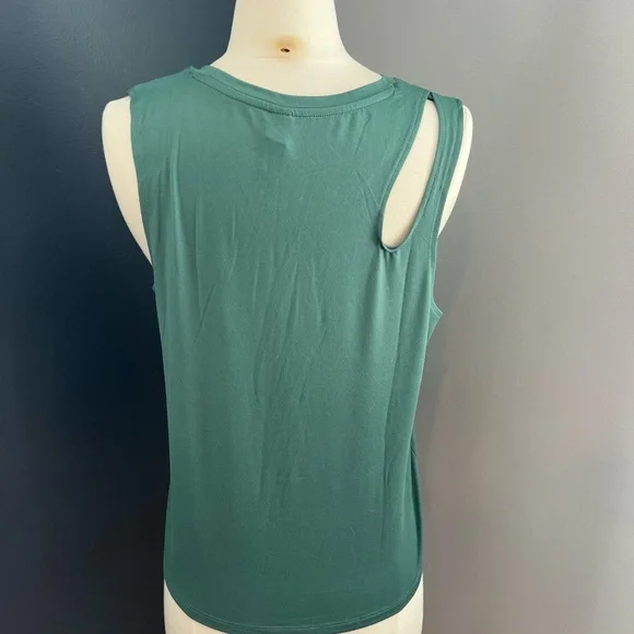 Balance Collection Women’s Teal Cutout Athletic Tank Top Medium - Picture 7 of 8